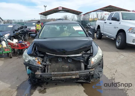 2010 Honda Accord 2.4 Lx from USA, damaged, VIN 1HGCP2F32AA182187